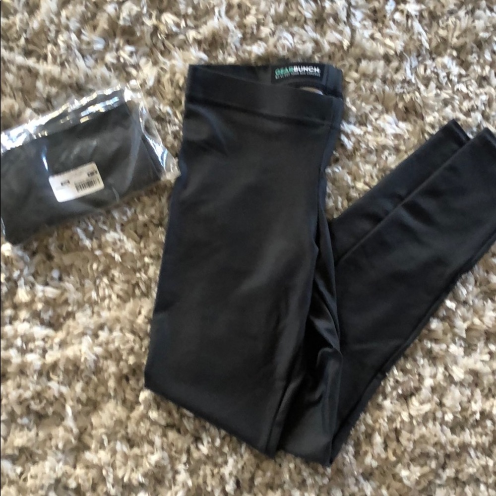Dark Gray Leggings Med 2 Pair